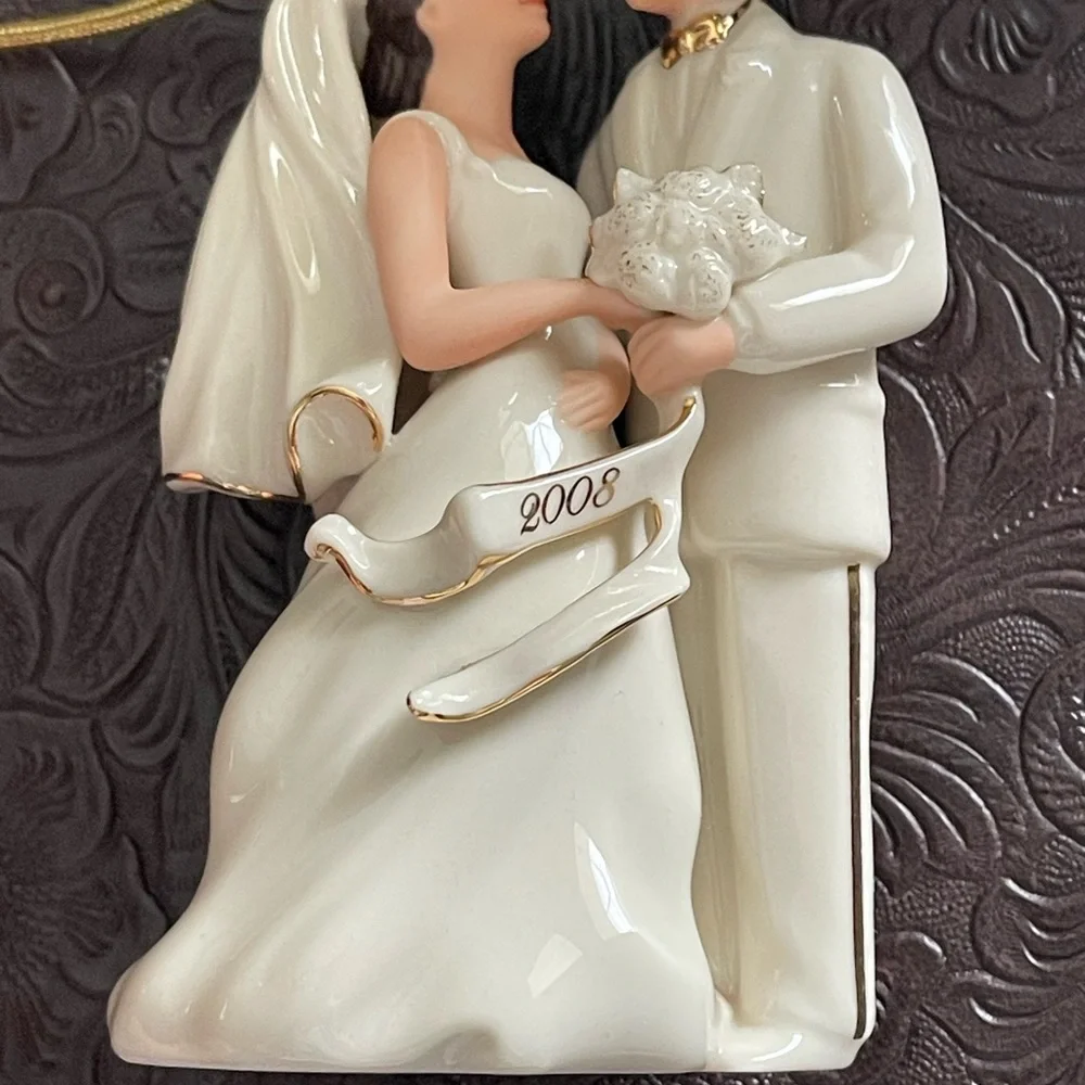 Lenox Elegant Wedding Cake Topper with Gold Accents ornament.  2008